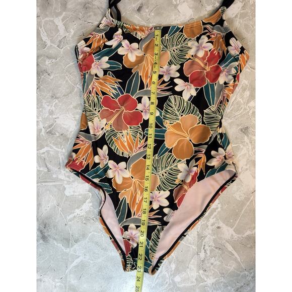 Hurley One Piece Swim XL Tropical Floral Burgundy White‎ Orange Hawaiian EUC - Picture 10 of 10